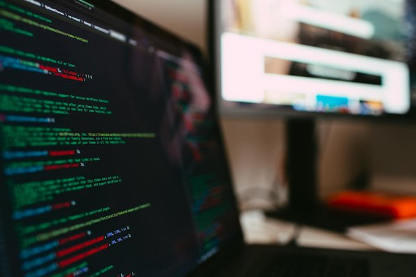 How Does Technology Uplift the Education Sector in the UK?